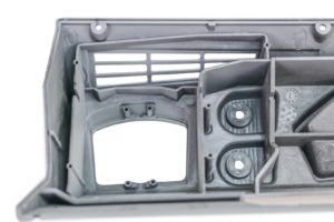 HSV Technical Moulded Parts ontwikkelt en produceert ASHBOARD VOOR STRATENWALS