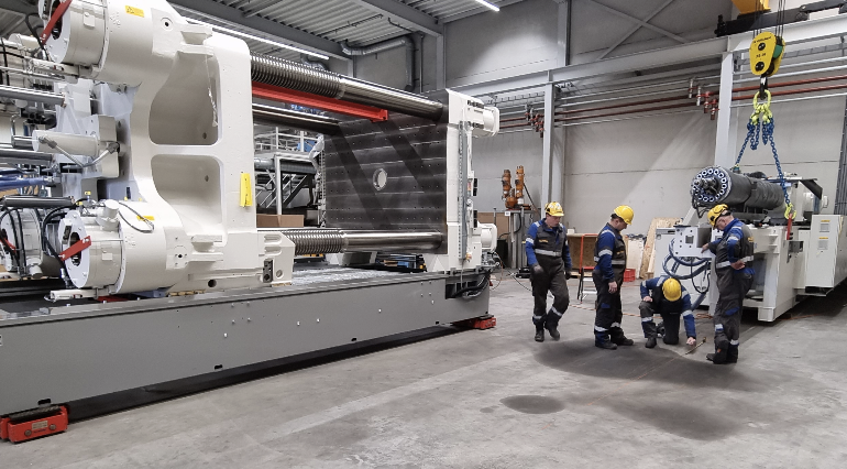 a new Injection Moulding Machine for HSV TMP